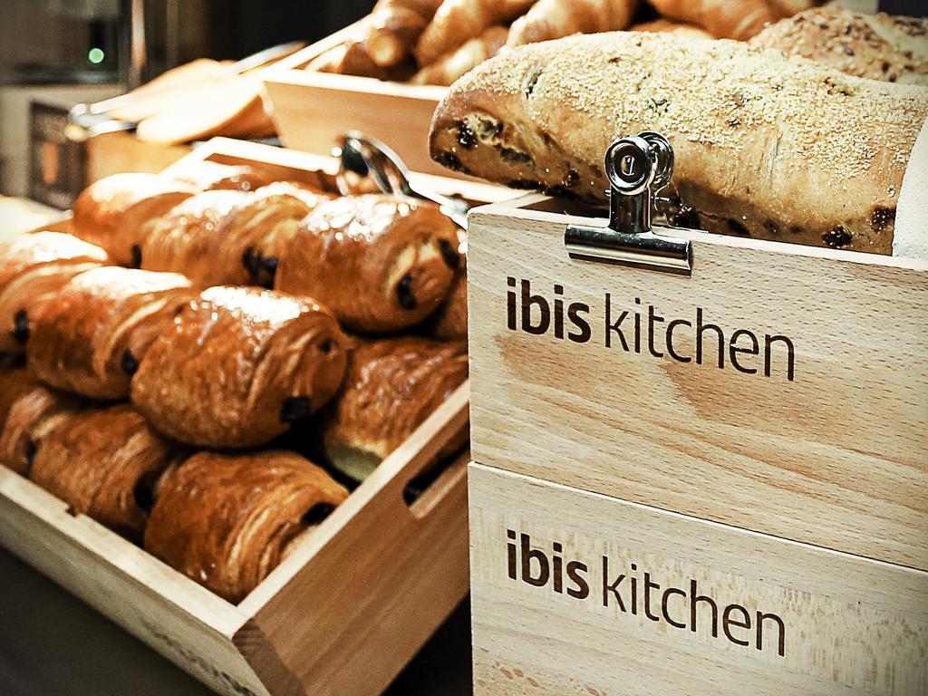 Hotel Ibis Paris Gare De L'Est Tgv Zewnętrze zdjęcie